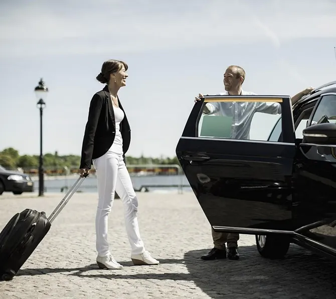Why Flat Rate Taxis Are Perfect for Airport Transfers and More